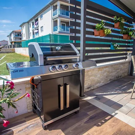 Mihaela By Briskva Вілла *