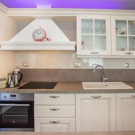 Villa Mihaela By Briskva *